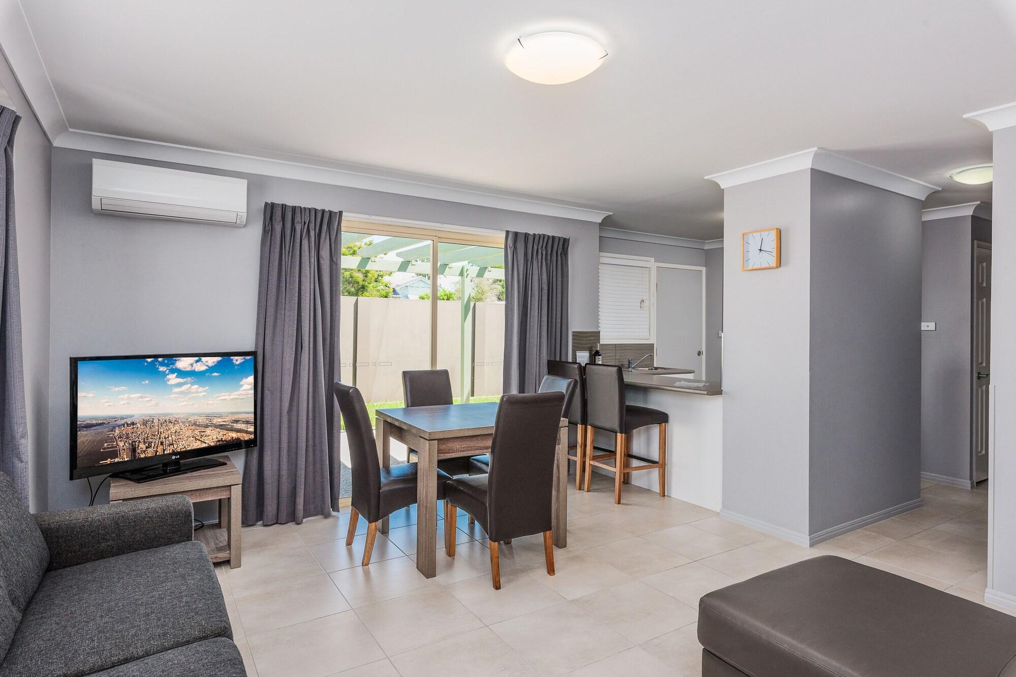 The Stirling 4* Rockhampton